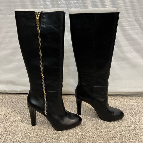 BANANA REPUBLIC Black Leather High Heel Knee High Boots Gold Zipper Sz 8M $300, - Picture 2 of 16